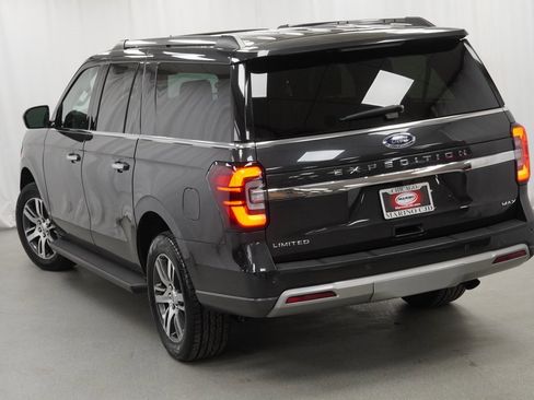 Used 2023 Ford Expedition Max Limited image 13