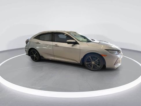 Used 2021 Honda Civic Sport Touring image 2