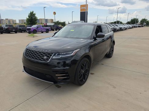Used 2020 Land Rover Range Rover Velar R-Dynamic S AWD/4WD image 9