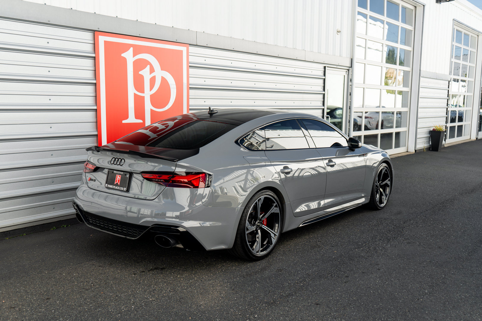 Used 2023 Audi RS 5 Sportback AWD/4WD image 46