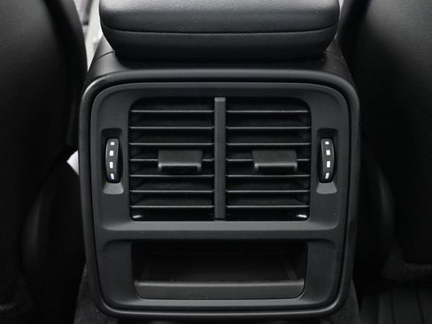 New 2026 Porsche Taycan image 8