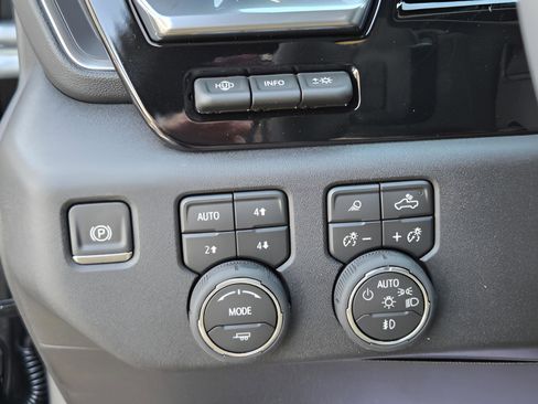 New 2026 Chevrolet Silverado 1500 High Country w/ High Country Premium Package image 17