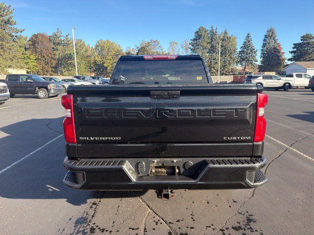 Used 2021 Chevrolet Silverado 1500 Custom w/ Safety Confidence Package AWD/4WD image 7