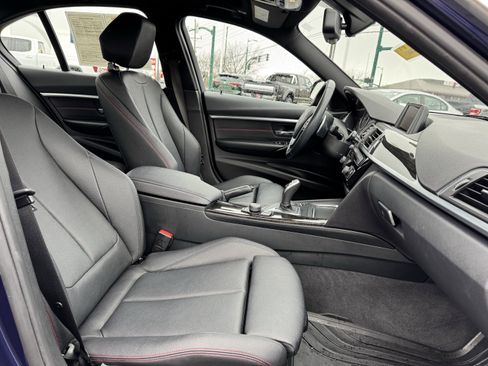 Used 2017 BMW 330i xDrive Sedan image 37