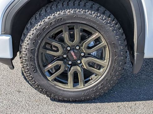 Used 2021 GMC Sierra 1500 Elevation image 10