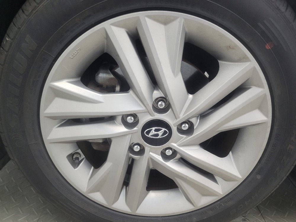 Used 2020 Hyundai Elantra Value Edition FWD image 31