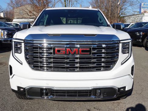 Used 2024 GMC Sierra 1500 Denali w/ Denali Reserve Package image 5