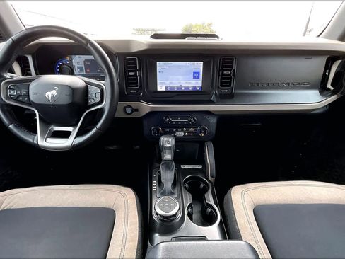 Used 2022 Ford Bronco Big Bend image 16