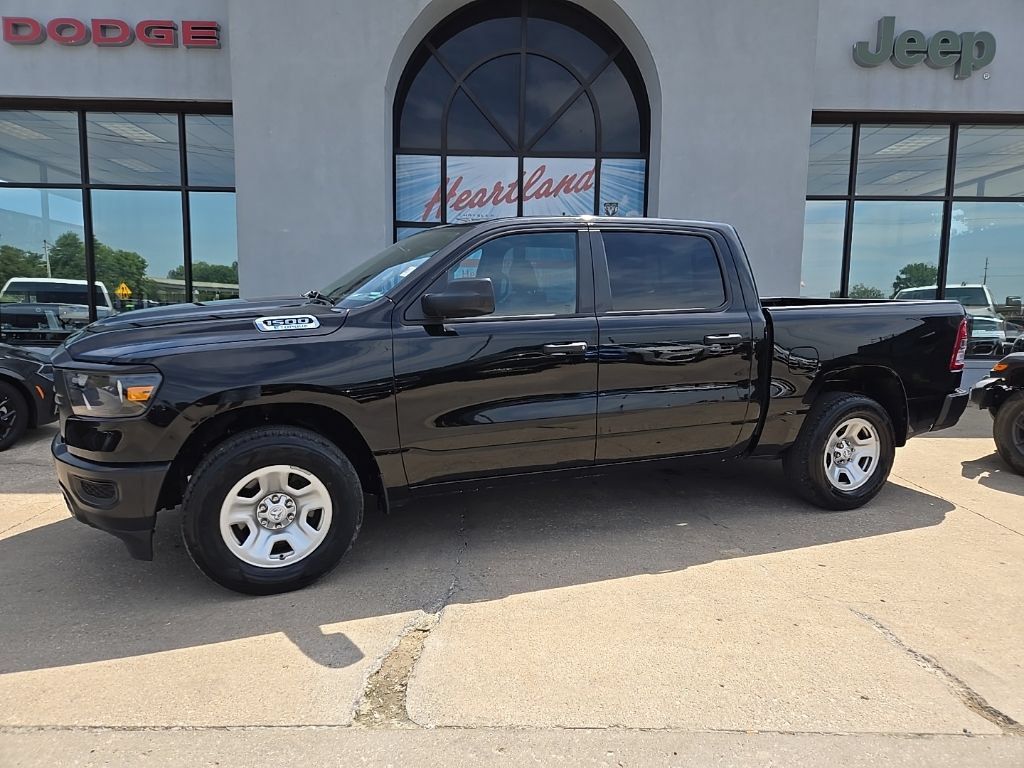 Used 2023 RAM 1500 Tradesman AWD/4WD image 5