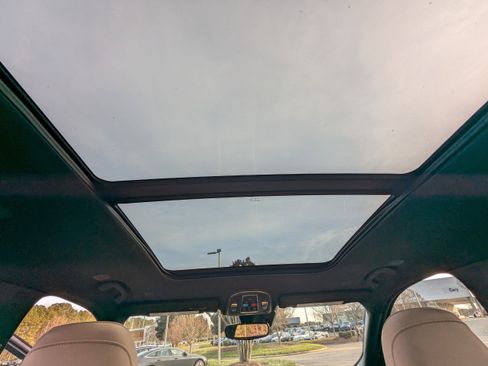 Certified 2024 Jeep Grand Cherokee L Limited image 13