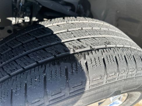 Used 2022 Ford F150 Lariat w/ Equipment Group 502A High image 18