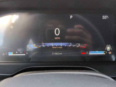 Used 2023 Jeep Grand Cherokee L Laredo image 32