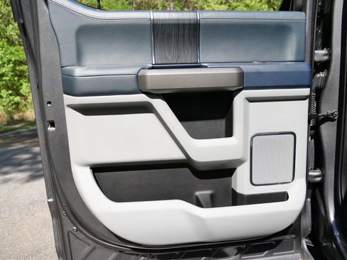 Used 2022 Ford F250 Limited AWD/4WD image 44