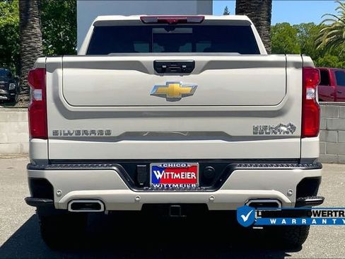 New 2026 Chevrolet Silverado 1500 High Country w/ Technology Package AWD/4WD image 5