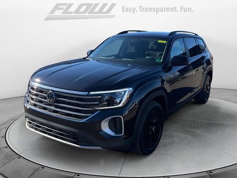 New 2026 Volkswagen Atlas SE image 3