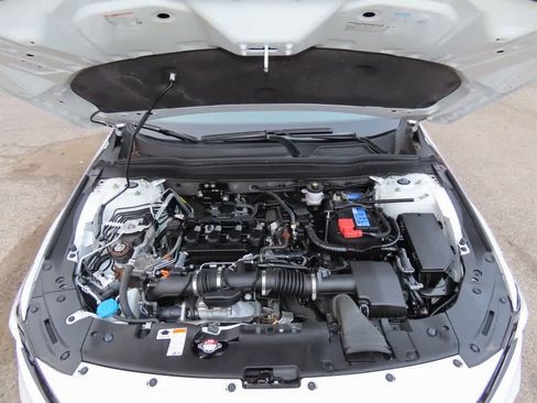 Certified 2022 Honda Accord Sport image 10