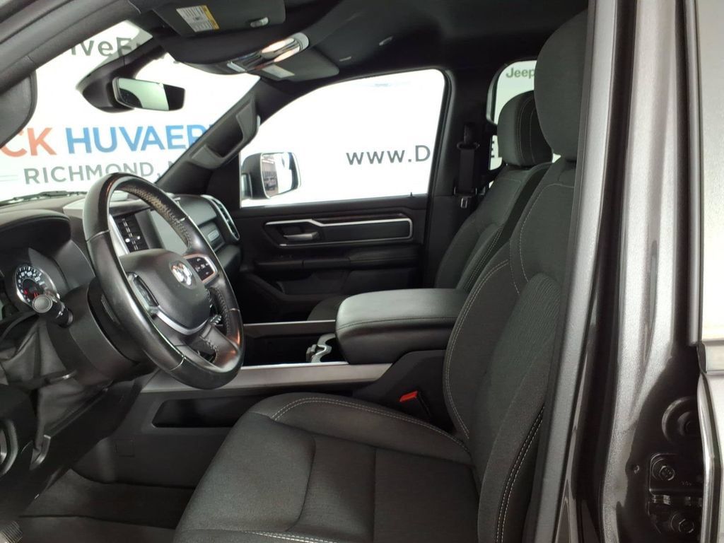 Used 2022 RAM 1500 Big Horn AWD/4WD image 12