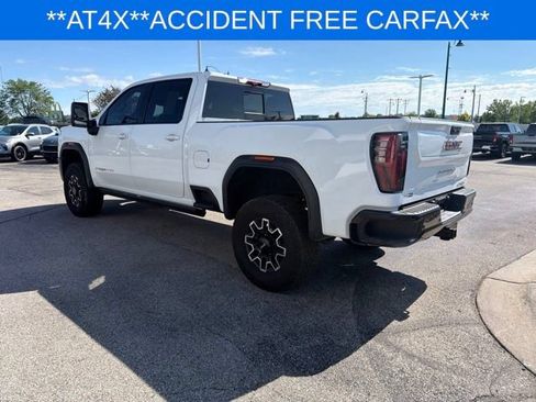 Used 2024 GMC Sierra 2500 AT4X AWD/4WD image 9