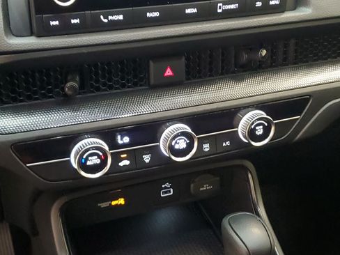 Certified 2025 Honda CR-V LX image 28
