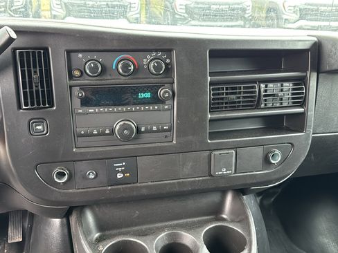 Used 2024 Chevrolet Express 2500 w/ Driver Convenience Package RWD image 19