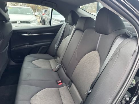 Used 2023 Toyota Camry LE image 32