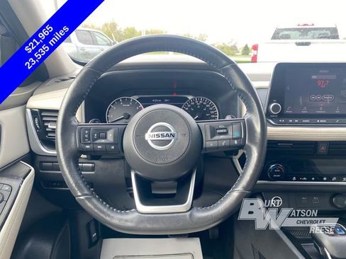 Used 2021 Nissan Rogue SV AWD/4WD image 21