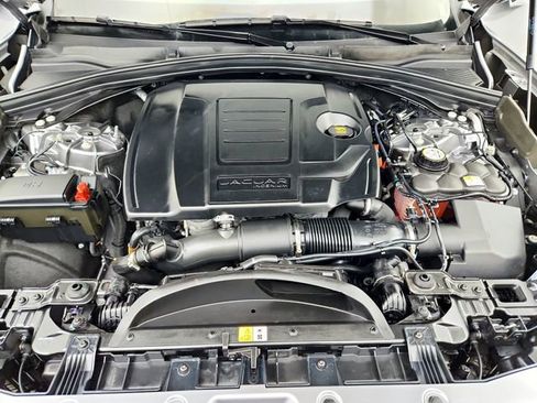 Certified 2024 Jaguar F-PACE R-Dynamic S AWD/4WD image 34