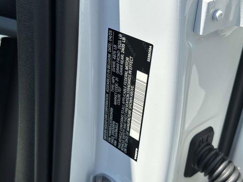 New 2026 Volvo XC40 B4 Plus w/ Protection Package Premier image 25