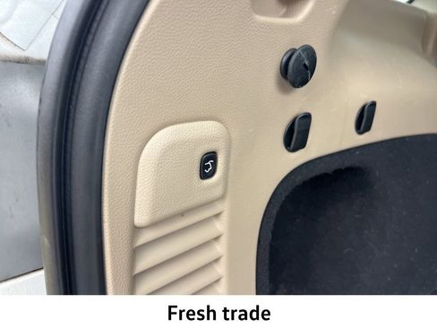 Used 2020 Jeep Grand Cherokee Limited w/ Luxury Group II image 7