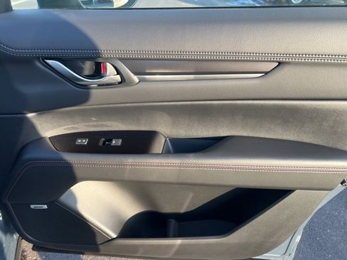 New 2025 MAZDA CX-5 Carbon Edition image 33