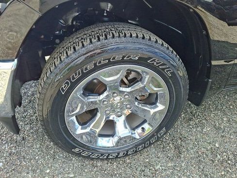 Certified 2024 RAM 1500 Big Horn AWD/4WD image 4