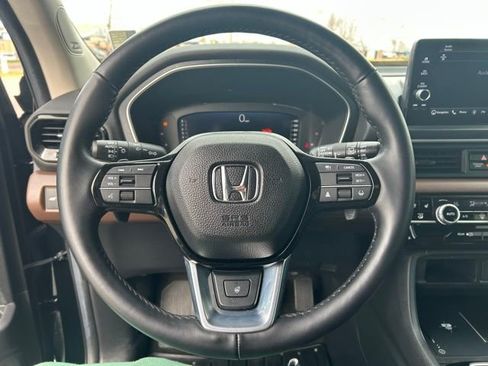 Used 2024 Honda Pilot Elite image 10