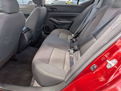 Used 2025 Nissan Altima 2.5 SV AWD/4WD image 29