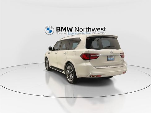 Used 2018 INFINITI QX80 4WD w/ Deluxe Technology Package image 13