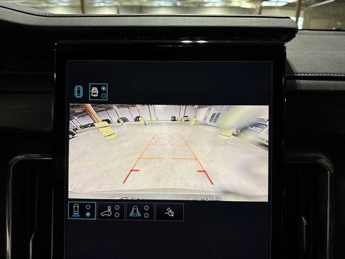 Used 2025 GMC Acadia Elevation w/ Elevation Premium Package image 25