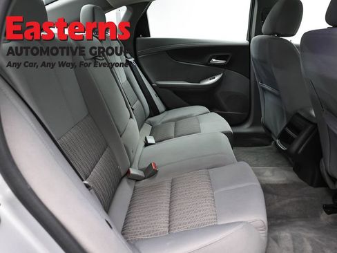 Used 2016 Chevrolet Impala LS w/ Power Convenience Package image 23