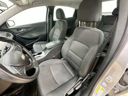 Used 2020 Chevrolet Malibu LS FWD image 6