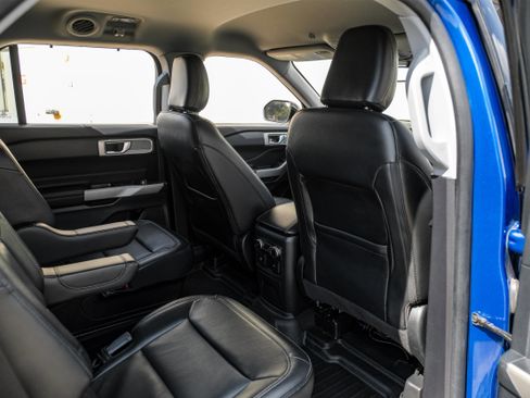 Used 2022 Ford Explorer Limited image 35