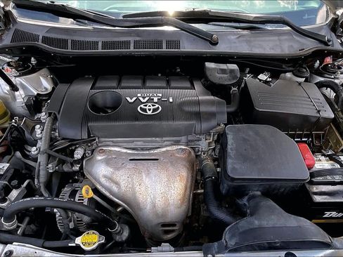 Used 2010 Toyota Camry LE image 31