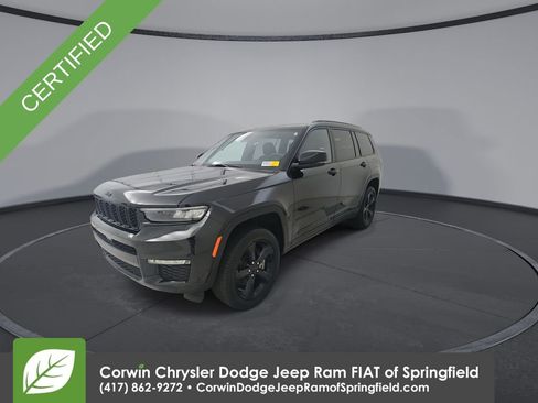 Certified 2025 Jeep Grand Cherokee L Limited w/ Black Appearance Package image 4