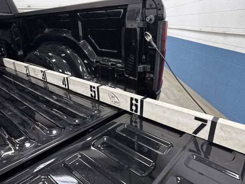 New 2026 RAM 1500 4x4 Crew Cab image 14