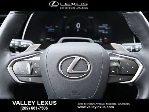 Used 2025 Lexus RX 350 w/ Convenience Package AWD/4WD image 8