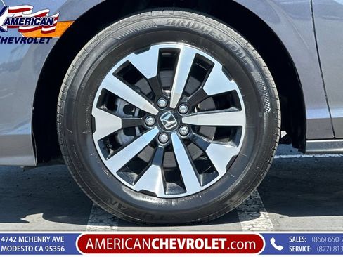 Used 2025 Honda Odyssey EX-L image 37