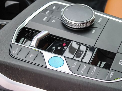 Certified 2024 BMW i4 eDrive40 w/ Premium Package RWD image 18