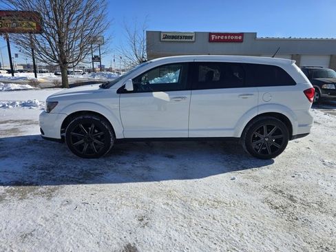 Used 2016 Dodge Journey R/T w/ Driver Convenience Group image 6