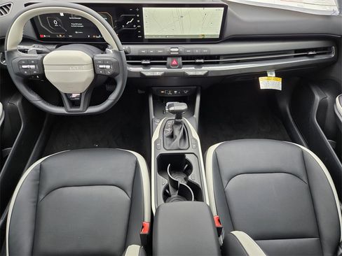 New 2025 Kia K4 GT-Line w/ GT-Line Premium Package image 19