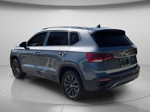 Certified 2024 Volkswagen Taos S FWD image 4