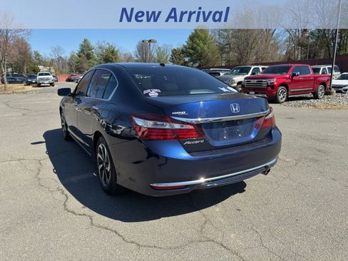 Used 2017 Honda Accord EX-L image 4