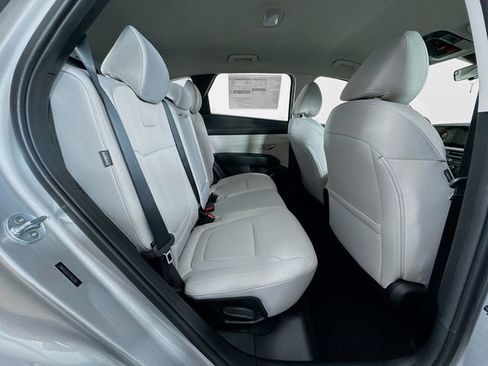 New 2026 Hyundai Tucson SE image 37
