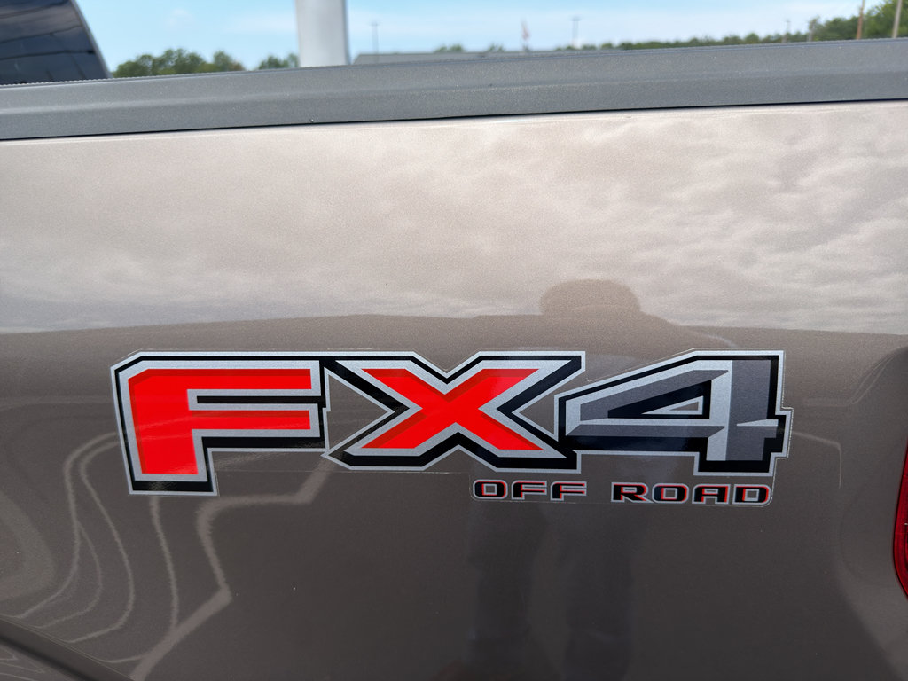Used 2023 Ford F150 Lariat w/ FX4 Off-Road Package AWD/4WD image 9